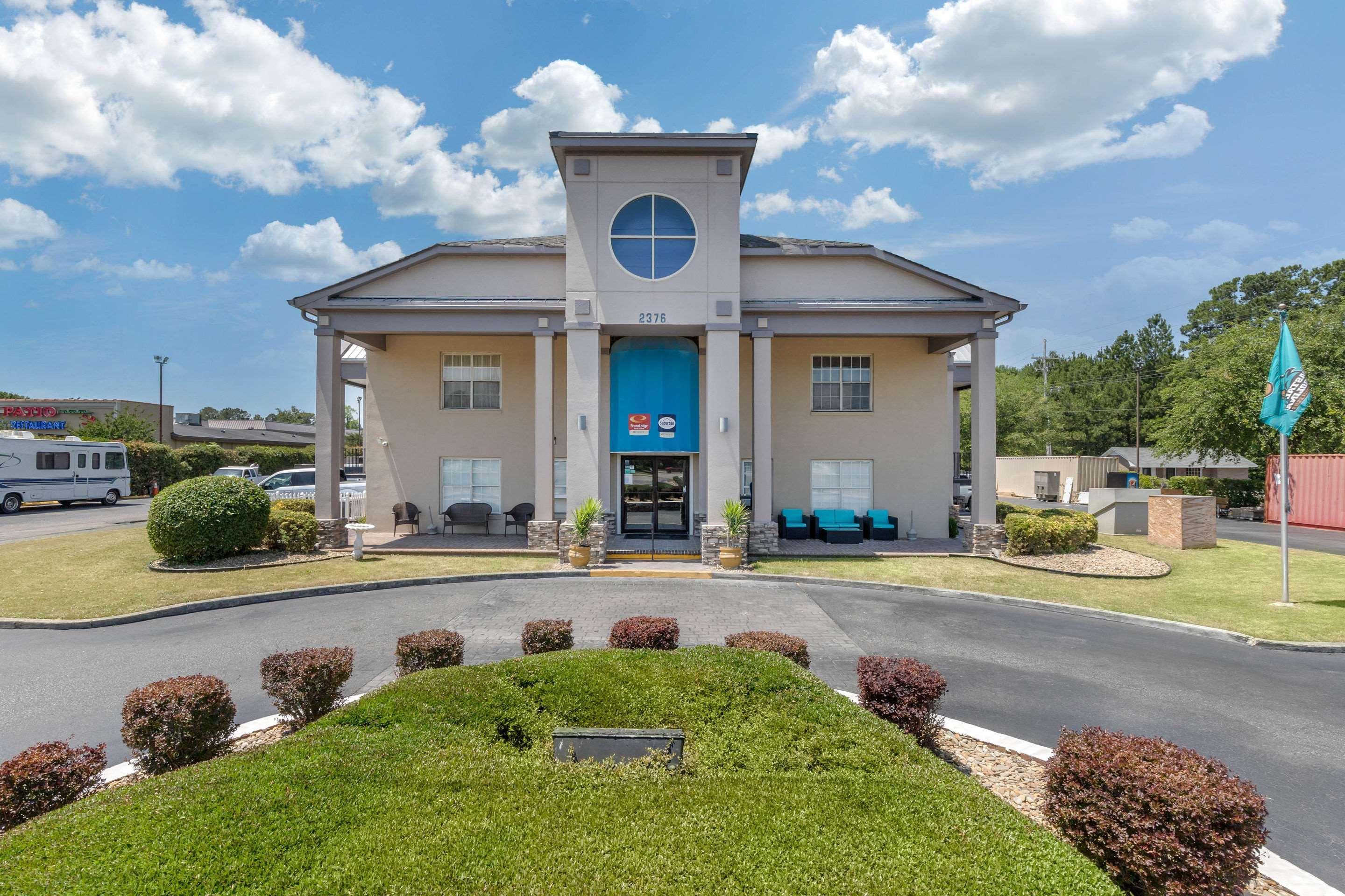 Suburban Studios At The University Conway Extérieur photo